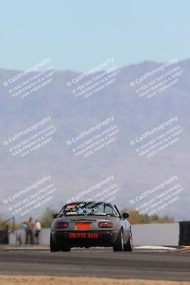 media/Feb-17-2024-Nasa AZ (Sat) [[ca3372609e]]/4-Race Group A/Session 2 Qualify (Turn 16)/